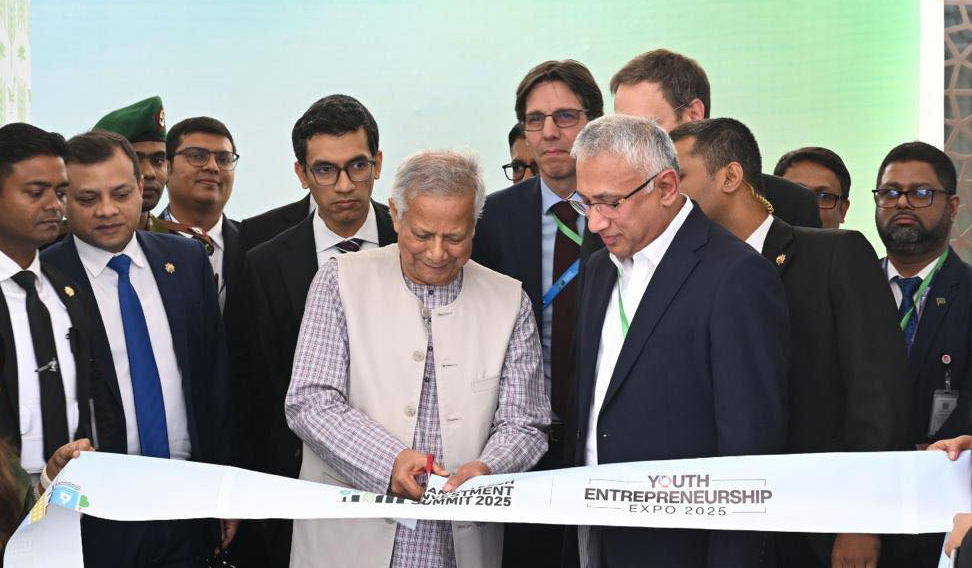 ডা. মুহাম্মদ ইউনূস: প্রধান উপদেষ্টা হিসেবে সফলতা ও ব্যর্থতার পর্যালোচনা
